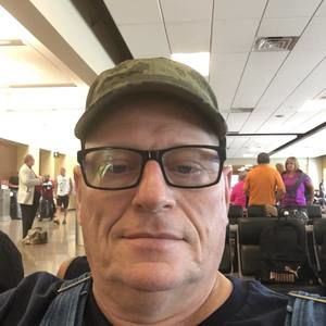 Meet your Posher, Robbie robert